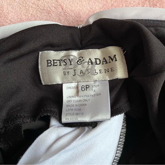 Vintage black velvet dress - Picture 3 of 7